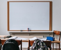 山西財經(jīng)大學(xué)2023年新生開學(xué)報到時間，需要準(zhǔn)備的材料有哪些？